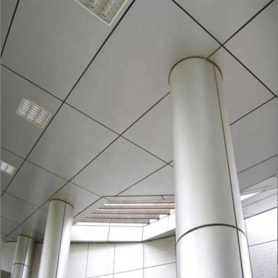 1570 มม. 5 มม. อลูมิเนียมหุ้มผนังภายนอกคอมโพสิต Materia LDPE Core