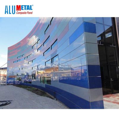 Nacreous 5000mm 3mm Aluminium Wall Panels คอมโพสิตหุ้มความต้านทานการสึกหรอ