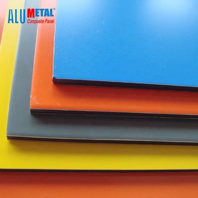 4mm 1250mm พลาสติกอลูมิเนียมคอมโพสิตแผ่นวัสดุแผงสเปกตรัม AA3003