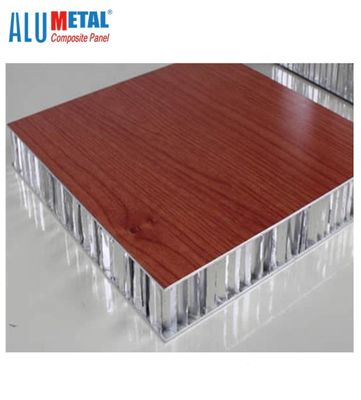 PVDF 4mm อลูมิเนียมพลาสติกแผ่นรังผึ้งคอมโพสิตแผงกันเสียง 5052 1570mm