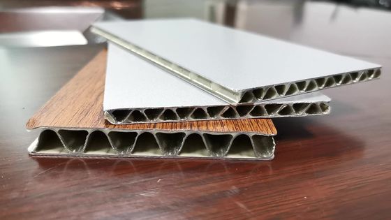 5MM AA3003 แผ่นโลหะอลูมิเนียมคอมโพสิตผนังหุ้ม 1220mm