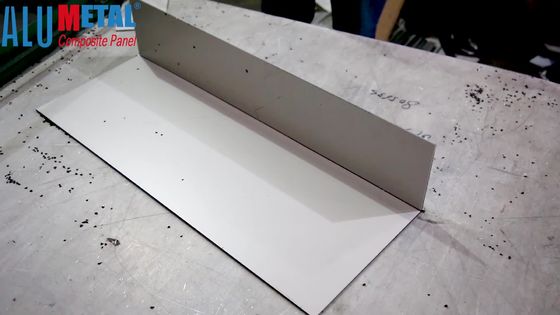 1250mm Anodized ตกแต่งแผ่นอลูมิเนียมแผ่นโลหะ B1 FR